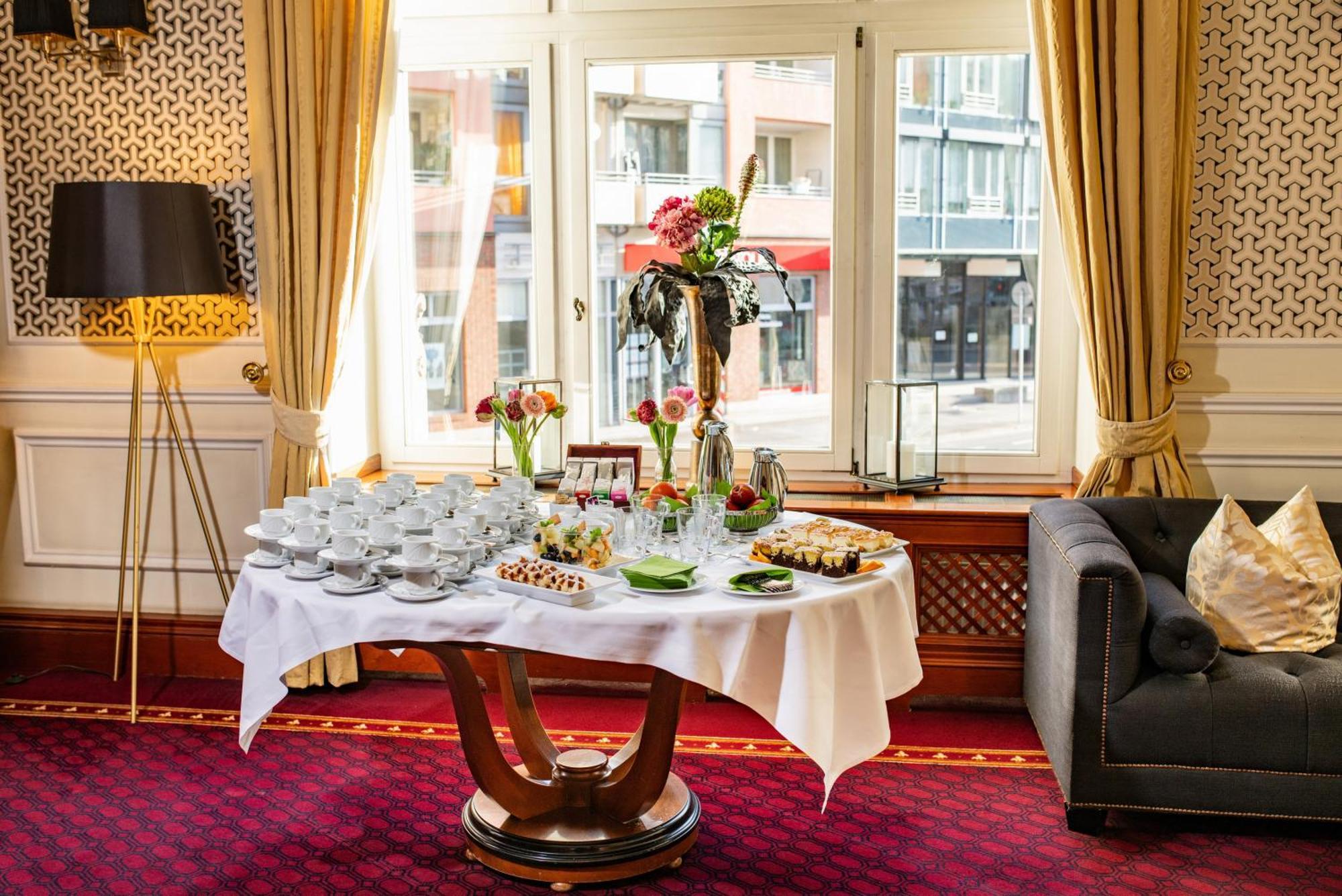 Kaiserhof Hotel 4*